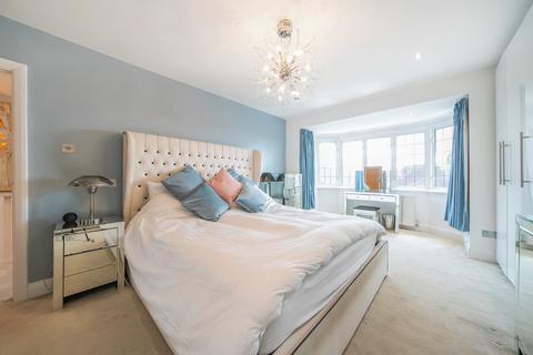 39 Crescent Way, London, SW16 3AL
