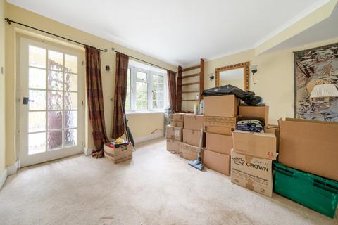 2 bedroom semi-detached house for sale, Fenns Lane, West End, Woking, Surrey, GU24