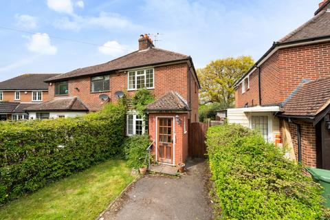 13 Fenns Lane, West End, Woking, GU24 9QF