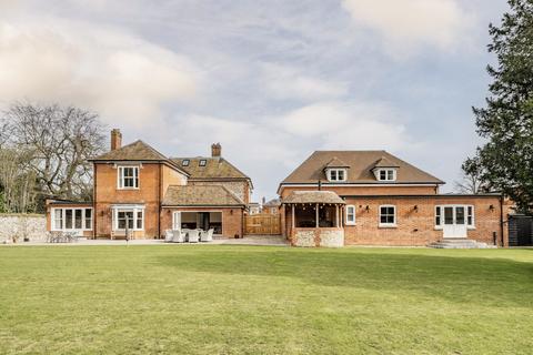 5 bedroom detached house for sale, East Harling