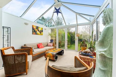 31 Link Lane, Wallington, SM6 9EA