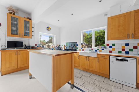 31 Link Lane, Wallington, SM6 9EA