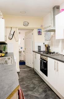 4 bedroom house to rent, 53 Lace Street, Dunkirk, Nottingham, NG7 2JG