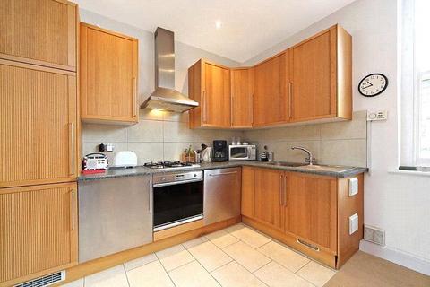 2 bedroom flat to rent, Stanley Crescent, Notting Hill, W11