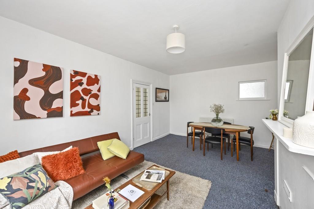 Belgrave Place 13, Basement Flat-003