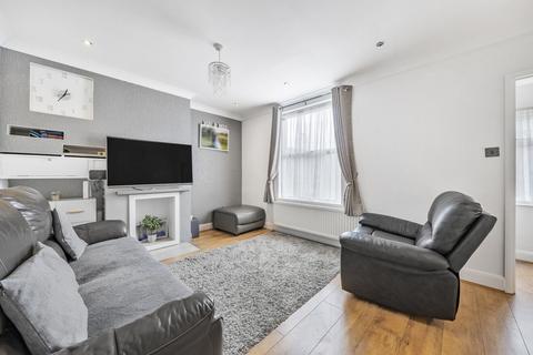 21 Rushen Walk, Carshalton, SM5 1PY
