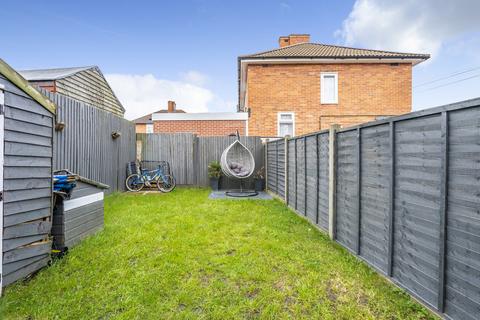 21 Rushen Walk, Carshalton, SM5 1PY