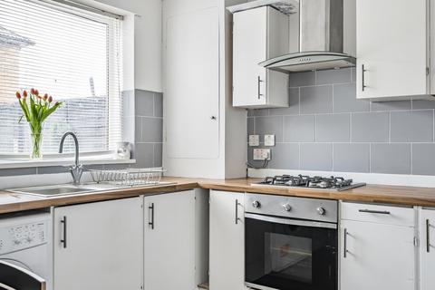 21 Rushen Walk, Carshalton, SM5 1PY