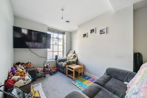 1 bedroom apartment for sale, Queen Street, Newton Abbot