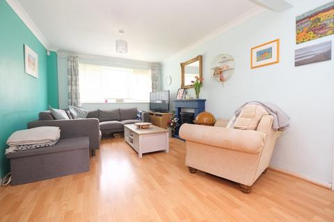 3 bedroom semi-detached house for sale, Loxwood Close, Orpington