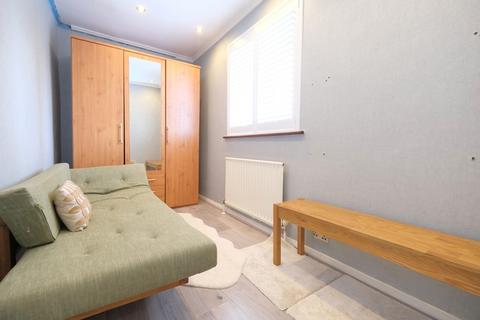 67 Chelsfield Lane, Orpington, BR5 4HG