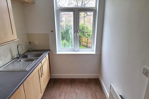 2 bedroom apartment to rent, Barlow Moor Road, Chorlton