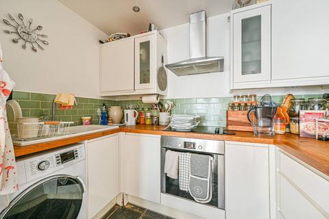 1 bedroom flat to rent, Barrhill Road, Streatham Hill, London, SW2