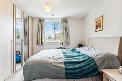 2 bedroom flat to rent, Shaftesbury Place, 135 Warwick Road, London
