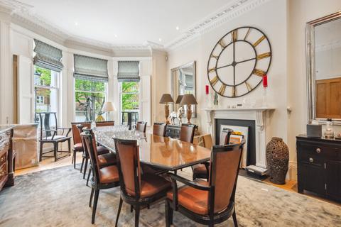 6 bedroom terraced house to rent, Russell Road, London