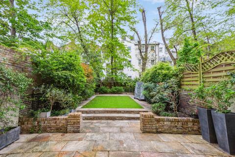 6 bedroom terraced house to rent, Russell Road, London