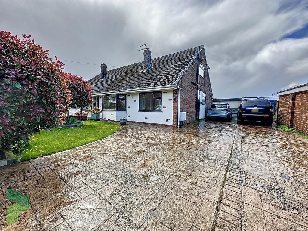 Marquis Close, Lower Darwen 3 bed semidetached bungalow for sale £