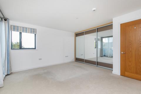 3 bedroom apartment for sale, Staple Gardens, Winchester, SO23