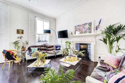 2 bedroom flat to rent, Collingham Place, South Kensington, London, SW5