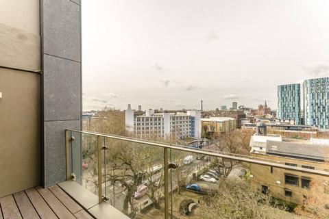2 bedroom flat to rent, Fitzgerald Court, Angel, London, N1