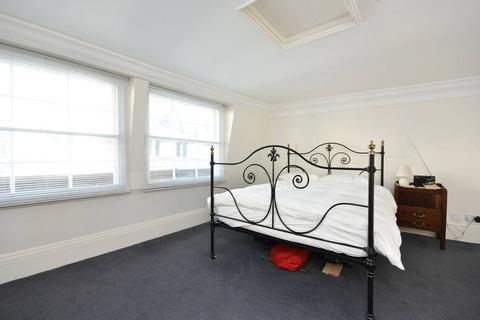 1 bedroom flat to rent, Cornhill, City, London, EC3V