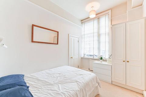1 bedroom flat for sale, Turks Row, Chelsea, London, SW3