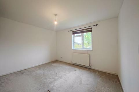 1 bedroom flat to rent, Crowden Way, North Thamesmead, London SE28
