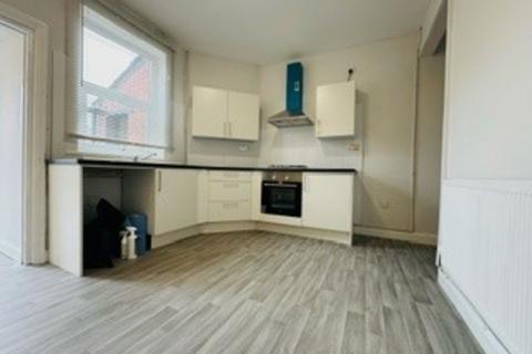 2 bedroom terraced house to rent, 251 Leigh Road Westhoughton
