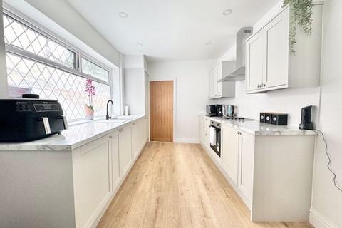 3 bedroom terraced house for sale, MILL ROAD, CLEETHORPES