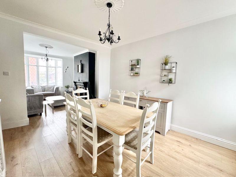 Dining room to...
