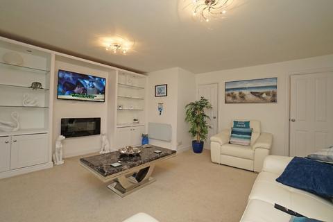 3 bedroom end of terrace house for sale, Carbis Close, Portsmouth PO6