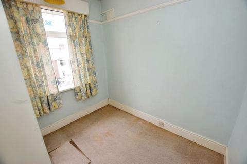 77 Broadway, Exeter, EX2 9LY