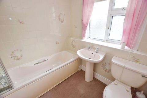 77 Broadway, Exeter, EX2 9LY