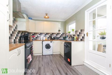 4 bedroom terraced house for sale, Birchwood, Waltham Abbey