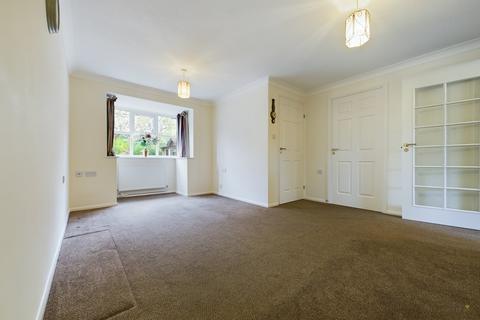 2 bedroom terraced bungalow for sale, Holly Green, Burton-on-Trent