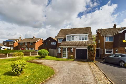 5 bedroom detached house for sale, The Meadows, Kingstone