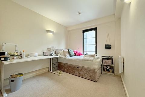 Apartment 49, Park West Derby Road, Nottingham, NG7 1LU