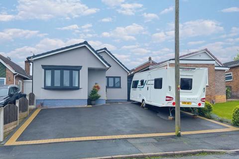 3 bedroom detached bungalow for sale, Lambert Drive, Burntwood, WS7 2DR