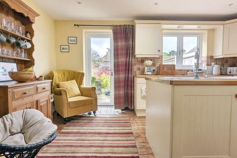 2 bedroom terraced house for sale, Popes Mead, Haslemere
