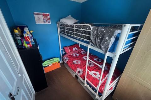 12 Brooking Close, Birmingham, B43 7TY