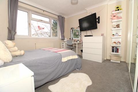 21 Canberra Road, Walsall, WS5 3NH