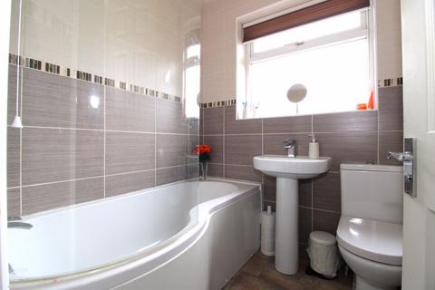 21 Canberra Road, Walsall, WS5 3NH