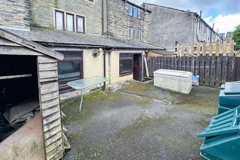 4 bedroom terraced house for sale, Featherstall Road, Littleborough
