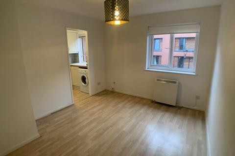 1 bedroom apartment to rent, Chantrell Court, Leeds City Centre LS2