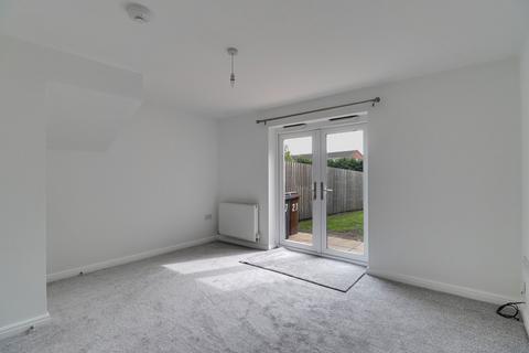2 bedroom end of terrace house for sale, Mulberry Way, Hinckley LE10