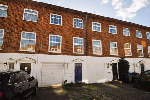 4 bedroom townhouse for sale, Blenheim Gardens, Kingston Upon Thames