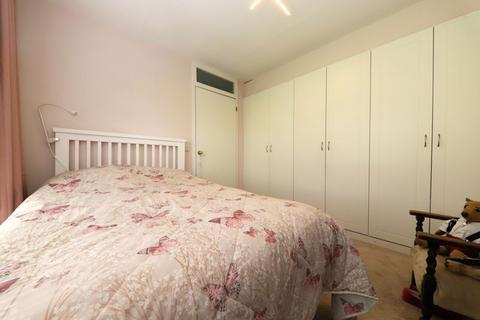 1 bedroom retirement property for sale, Cherwell Close, Rickmansworth WD3