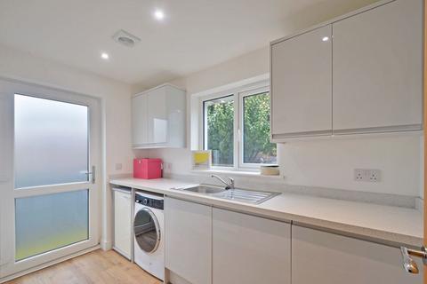 23 Lower Meadows, St Stephen, St Austell, PL26 7FB