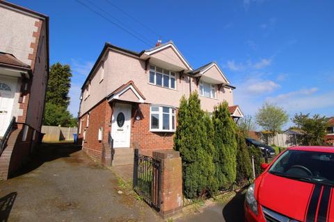 3 bedroom semi-detached house to rent, Wrights Avenue, Cannock