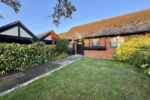 2 bedroom semi-detached bungalow for sale, Old Station Way, Wooburn Green HP10